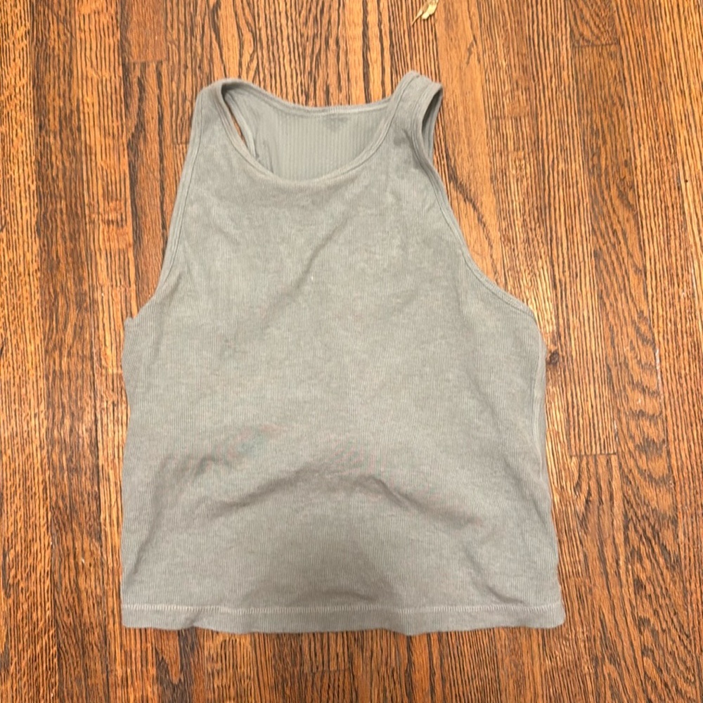 Vuori athletic top